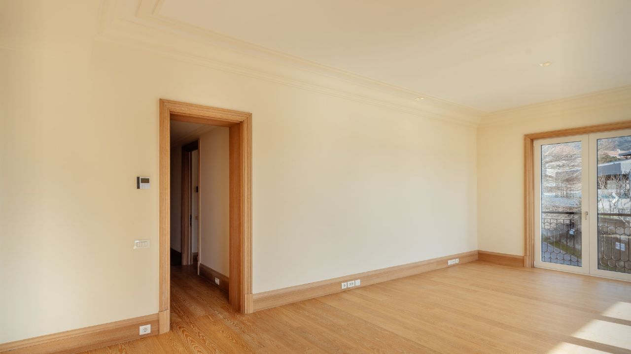 Квартира в Тивате, Черногория, 107 м² - фото 12