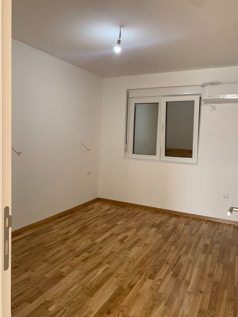 Квартира в Тивате, Черногория, 100 м² - фото 13