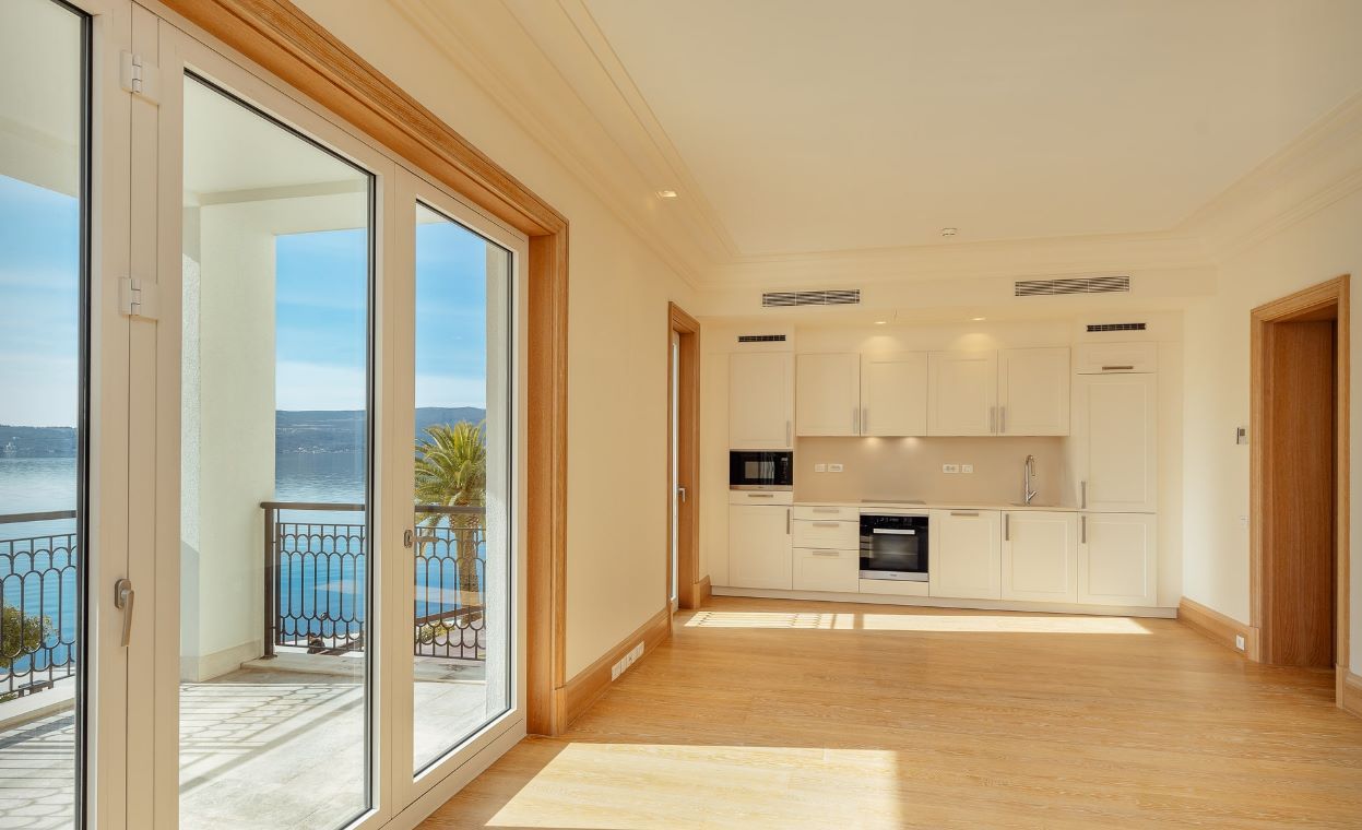 Квартира в Тивате, Черногория, 107 м² - фото 14