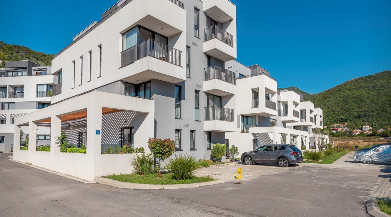 Квартира в Ластве, Черногория, 110 м² - фото 16