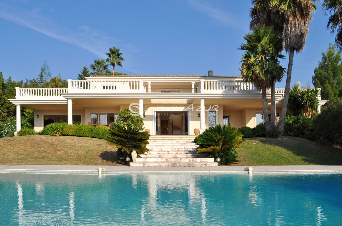 Вилла в Антибе, Франция, 250 м² - фото 2