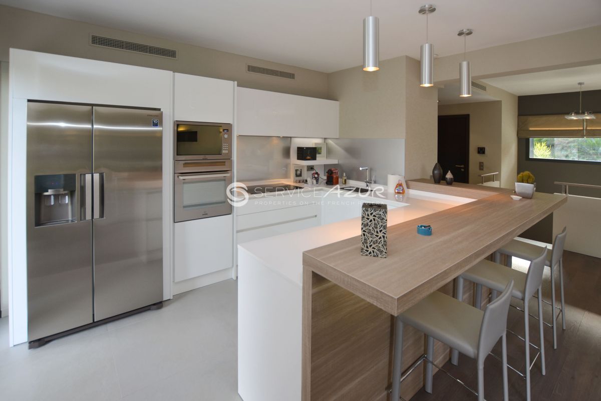 Вилла в Рокбрюн-Кап-Мартен, Франция, 220 м² - фото 3