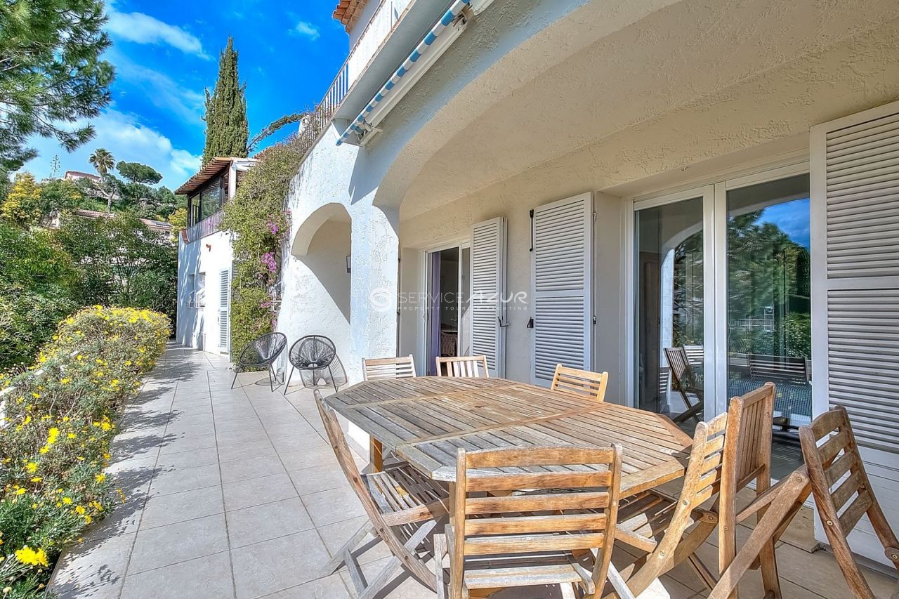 Вилла в Каннах, Франция, 350 м² - фото 4