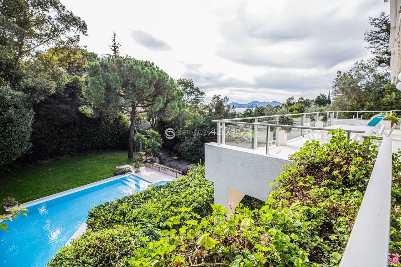 Вилла в Каннах, Франция, 1 300 м² - фото 6