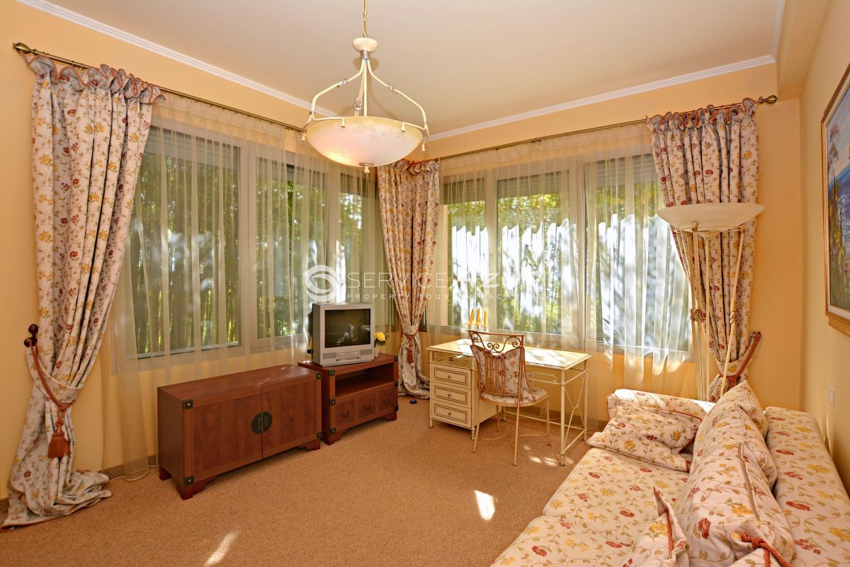 Вилла в Каннах, Франция, 360 м² - фото 7