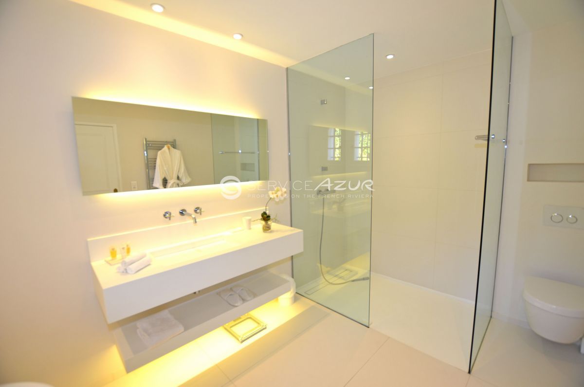 Вилла в Каннах, Франция, 300 м² - фото 8