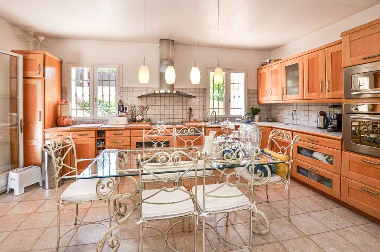 Вилла в Биоте, Франция, 300 м² - фото 10