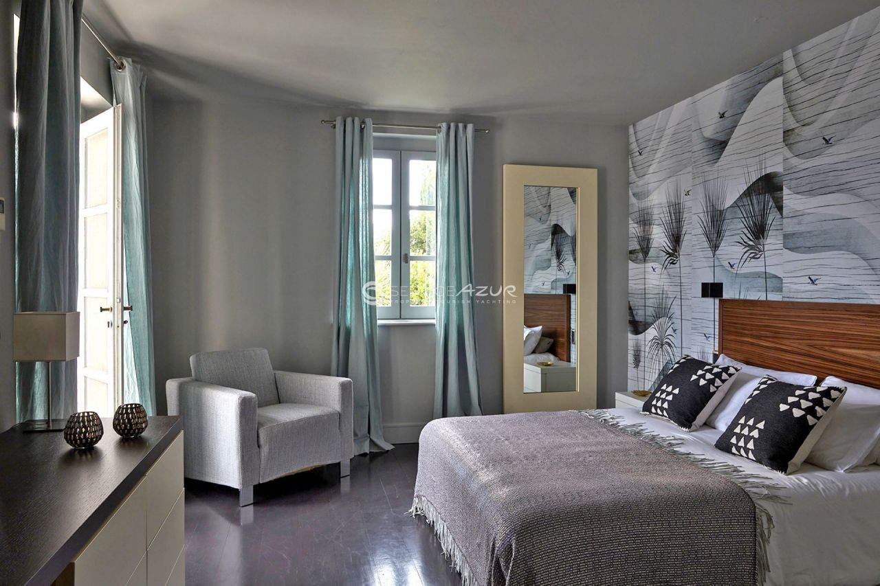 Вилла в Сен-Тропе, Франция, 440 м² - фото 11