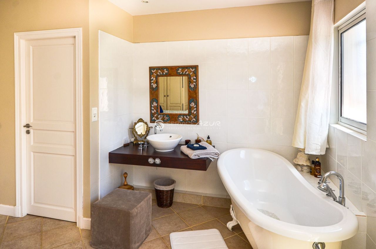 Вилла в Биоте, Франция, 300 м² - фото 12