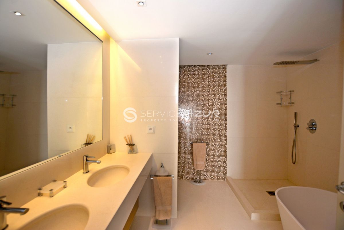 Вилла в Сен-Тропе, Франция, 282 м² - фото 12