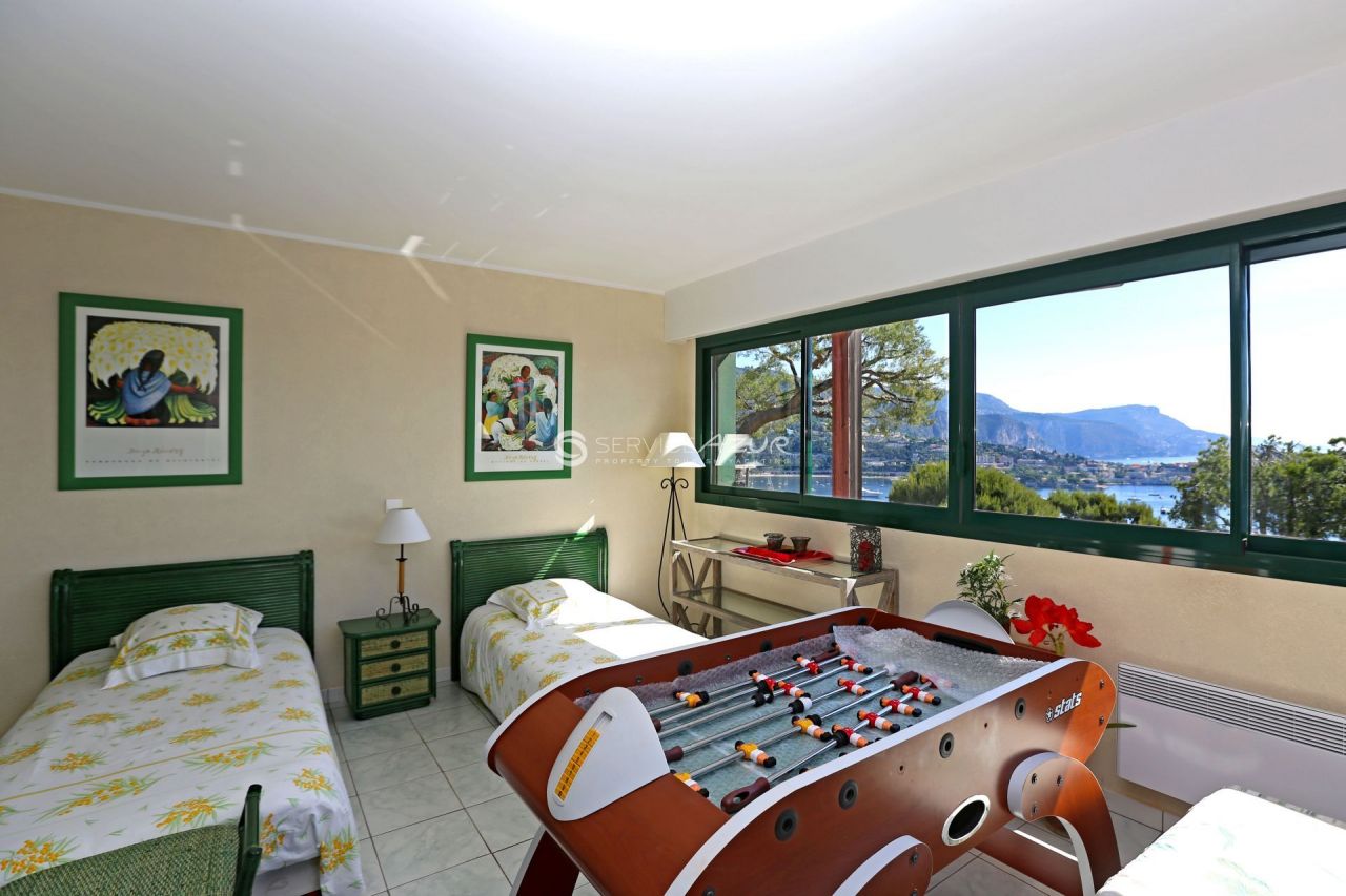 Вилла в Ницце, Франция, 200 м² - фото 13