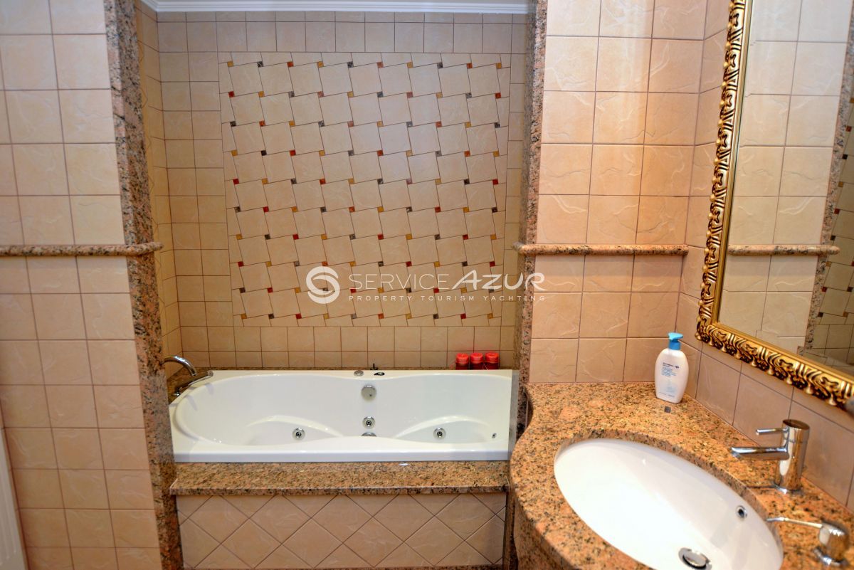 Вилла в Каннах, Франция, 360 м² - фото 16