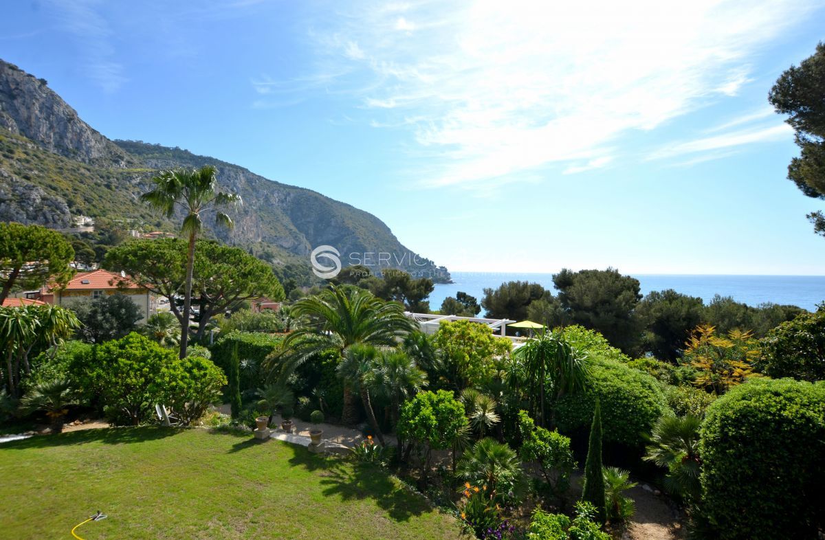 Вилла в Эзе, Франция, 400 м² - фото 18