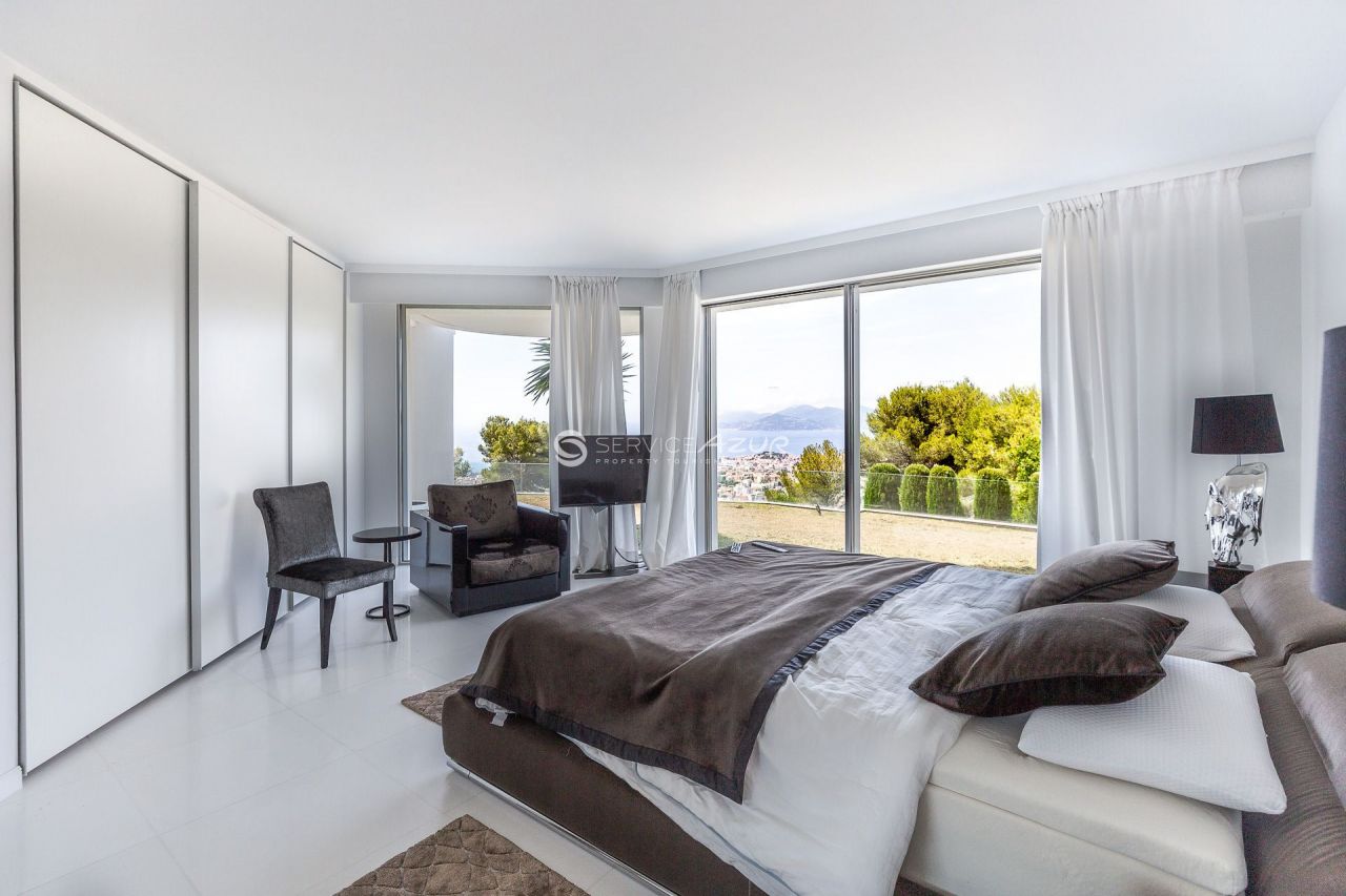 Вилла в Каннах, Франция, 2 000 м² - фото 18