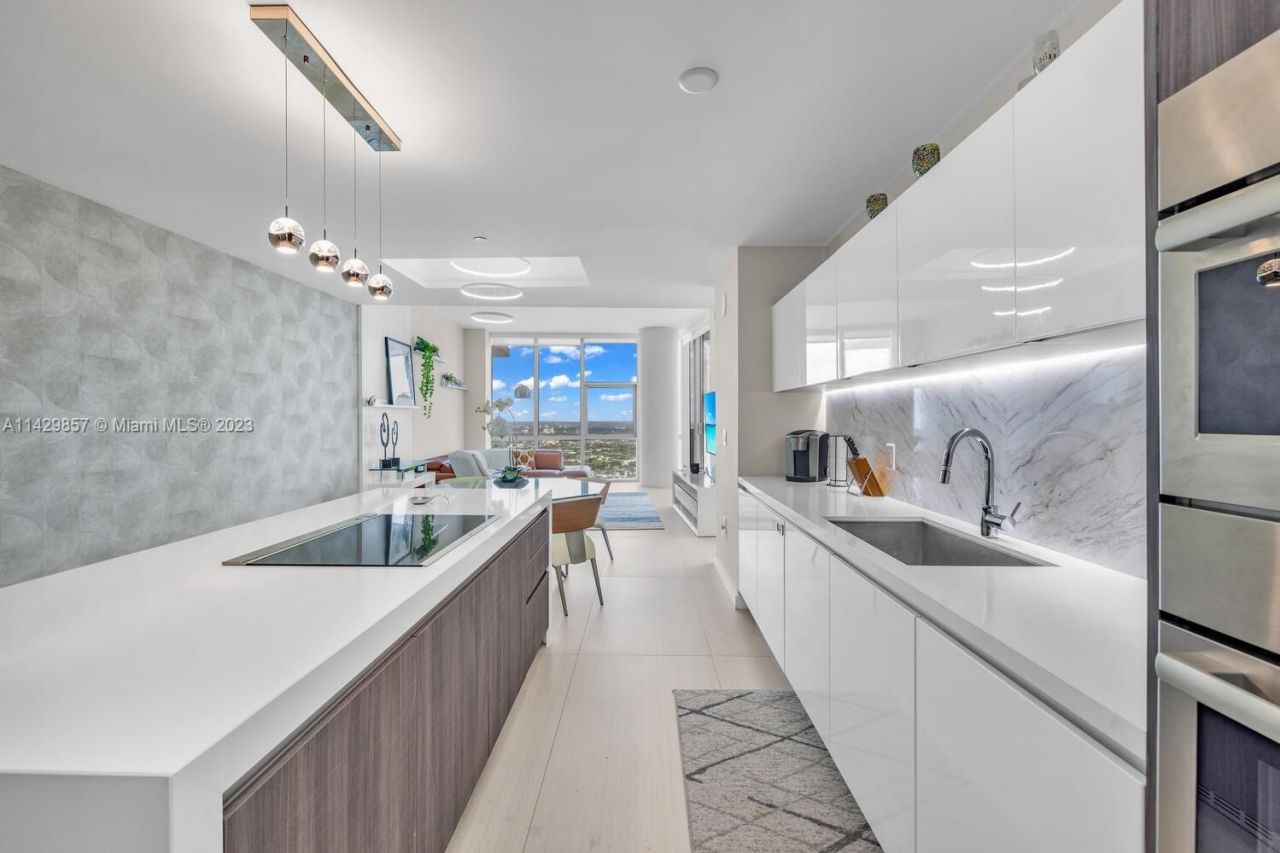 Квартира в Майами, США, 200 м² - фото 9