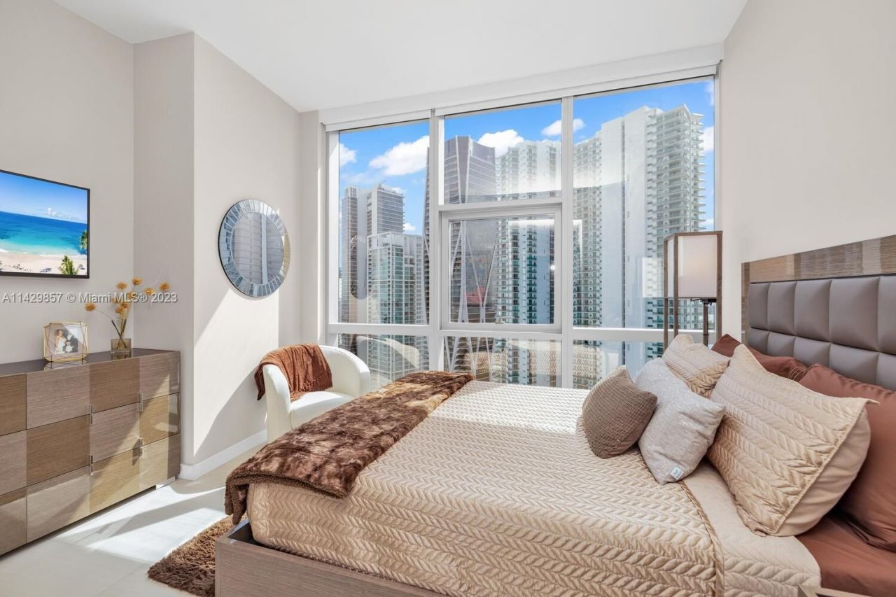 Квартира в Майами, США, 200 м² - фото 17