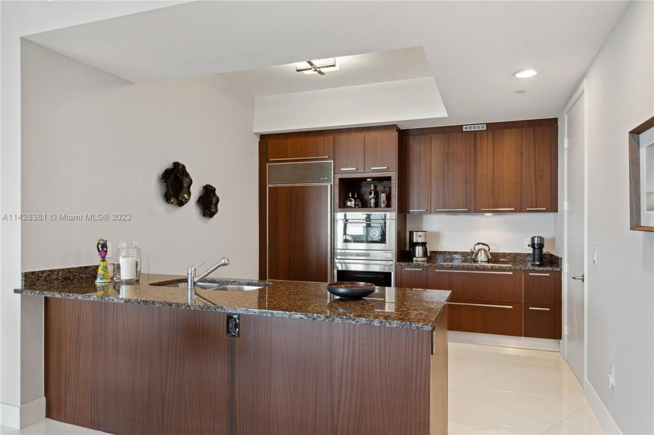 Квартира в Майами, США, 170 м² - фото 9