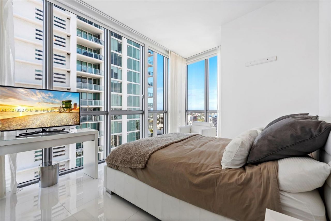 Квартира в Майами, США, 190 м² - фото 14