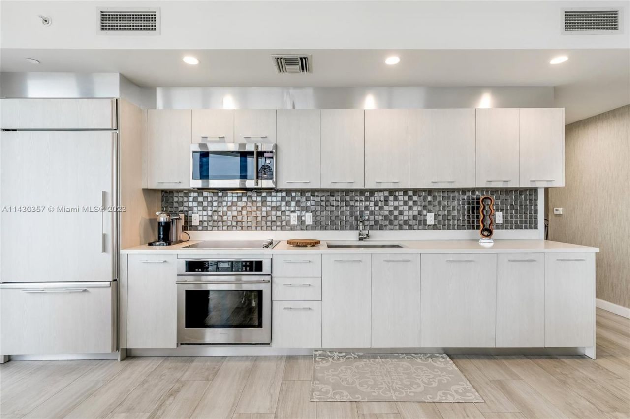 Квартира в Майами, США, 110 м² - фото 7