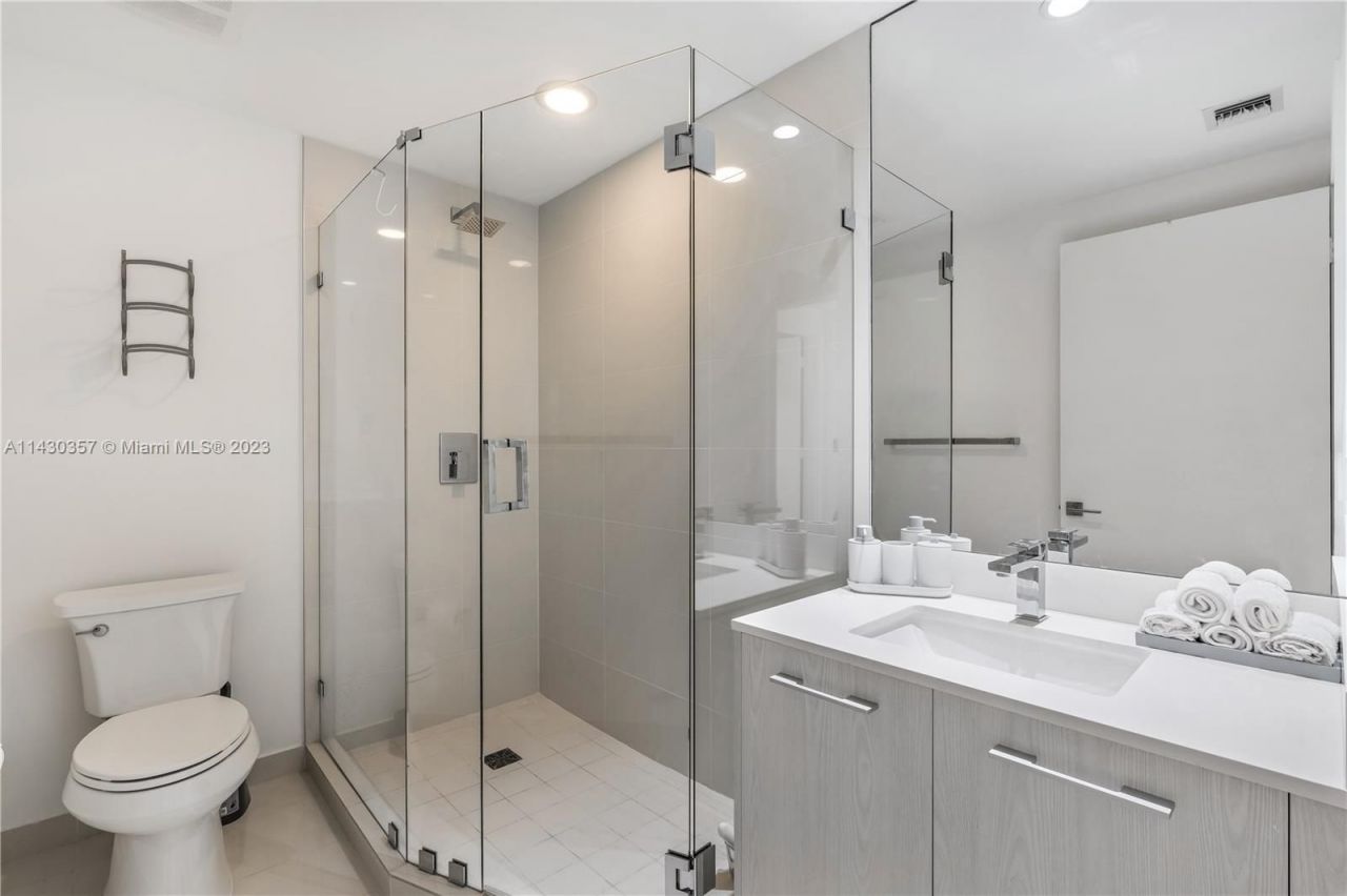 Квартира в Майами, США, 110 м² - фото 14