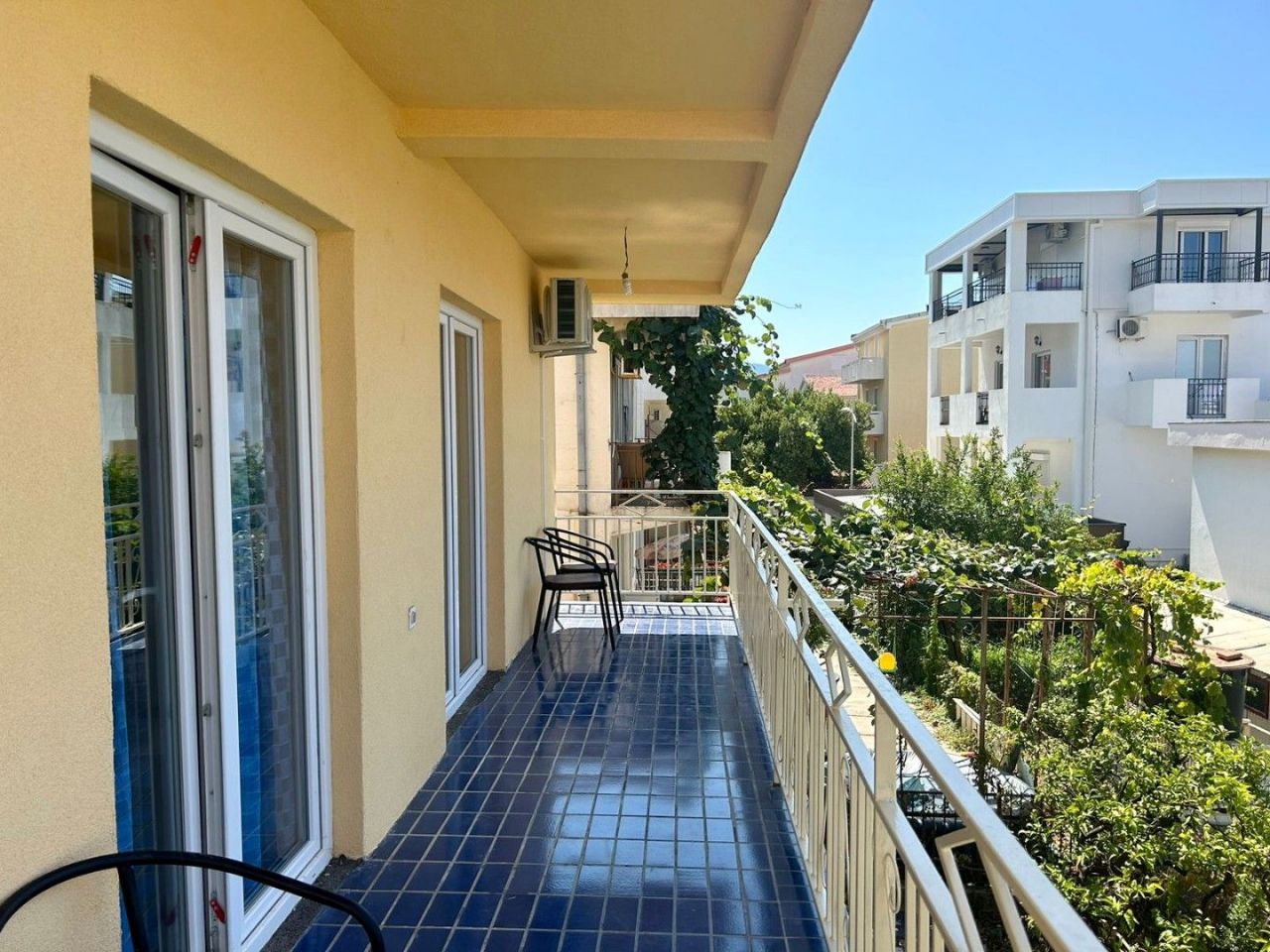 Отель, гостиница в Баре, Черногория, 160 м² - фото 2