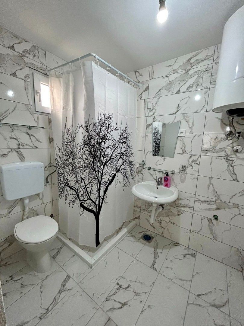 Отель, гостиница в Баре, Черногория, 160 м² - фото 6