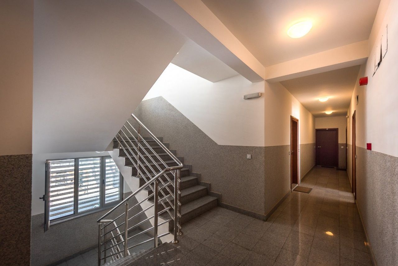 Квартира в Будве, Черногория, 36 м² - фото 8