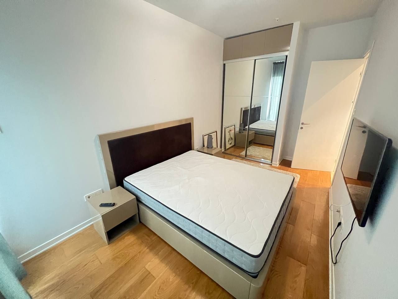 Квартира в Будве, Черногория, 87 м² - фото 9