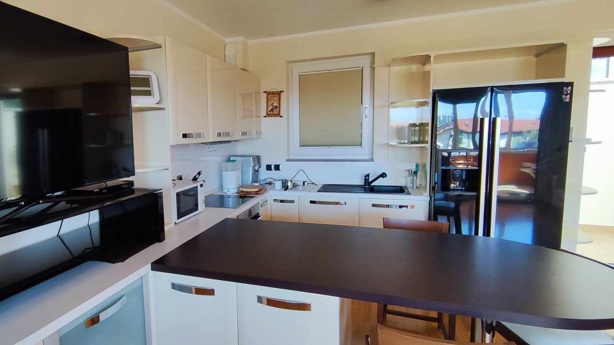 Квартира в Копере, Словения, 61 м² - фото 1