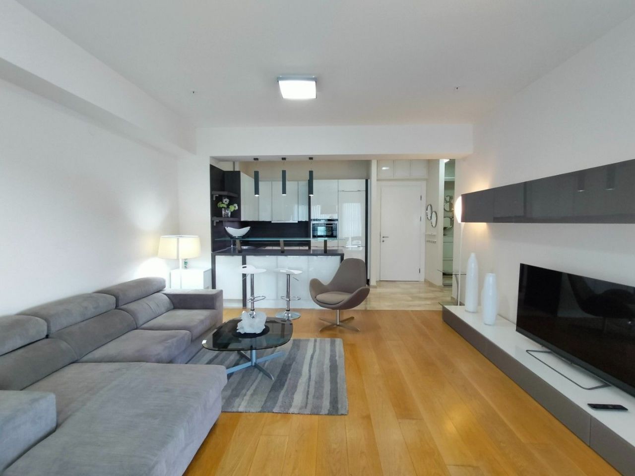 Квартира в Будве, Черногория, 87 м² - фото 10