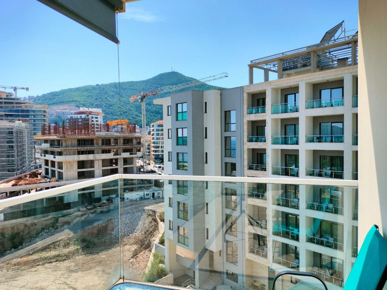 Квартира в Будве, Черногория, 85 м² - фото 14