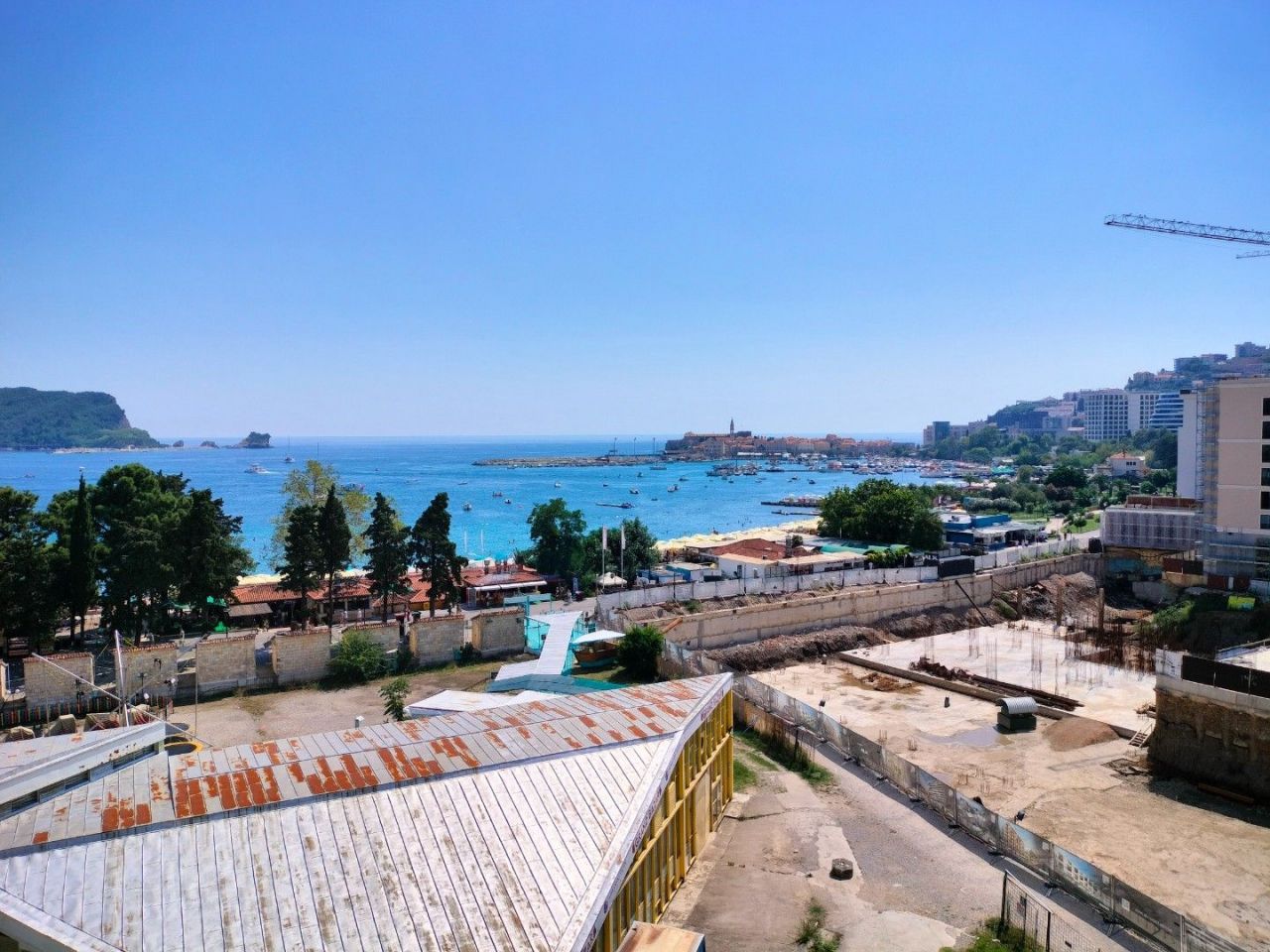 Квартира в Будве, Черногория, 85 м² - фото 15