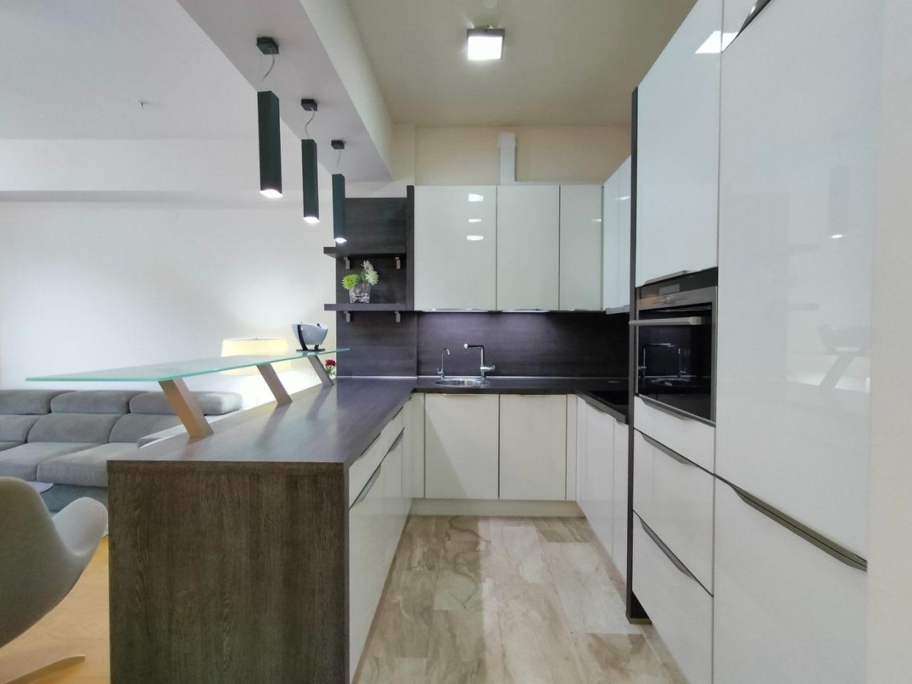 Квартира в Будве, Черногория, 87 м² - фото 16