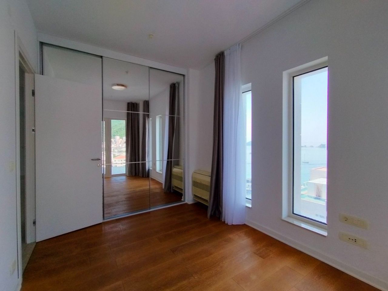 Квартира в Будве, Черногория, 104 м² - фото 18