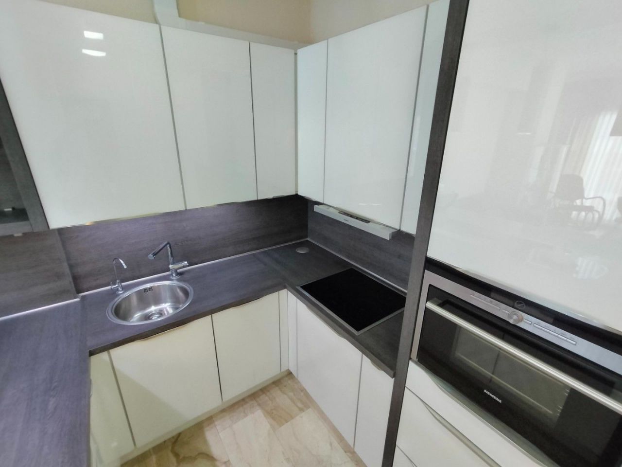 Квартира в Будве, Черногория, 87 м² - фото 19