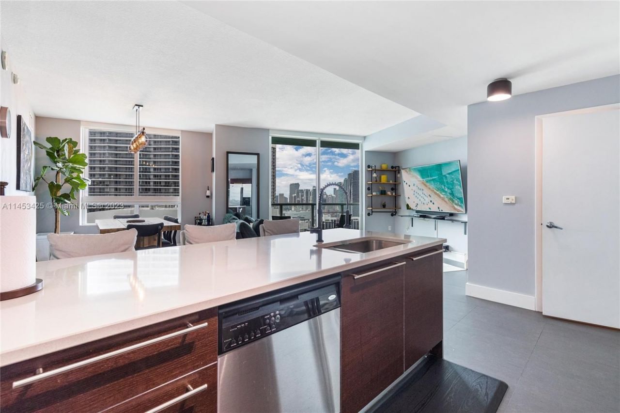 Квартира в Майами, США, 70 м² - фото 5