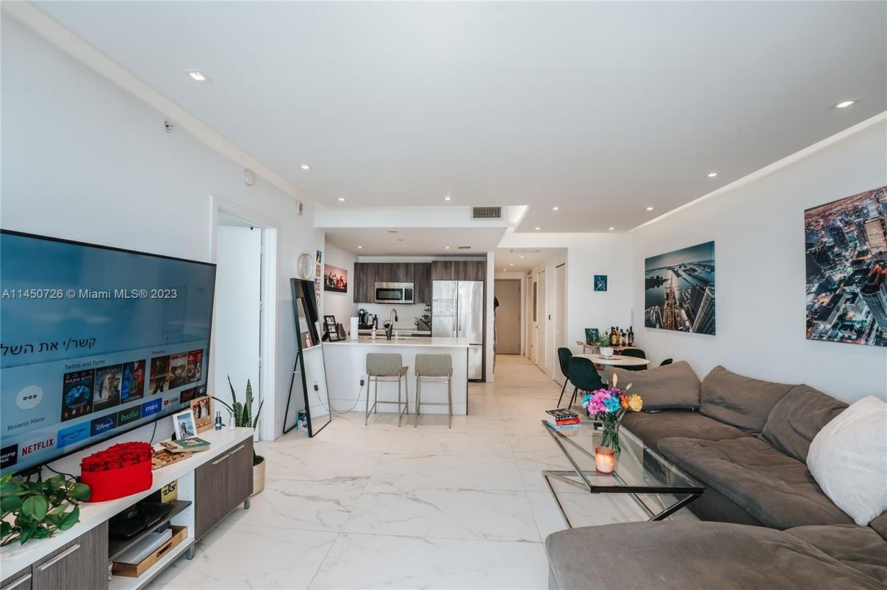 Квартира в Майами, США, 70 м² - фото 11