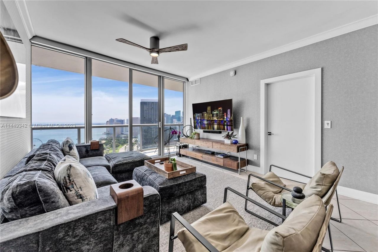 Квартира в Майами, США, 90 м² - фото 2