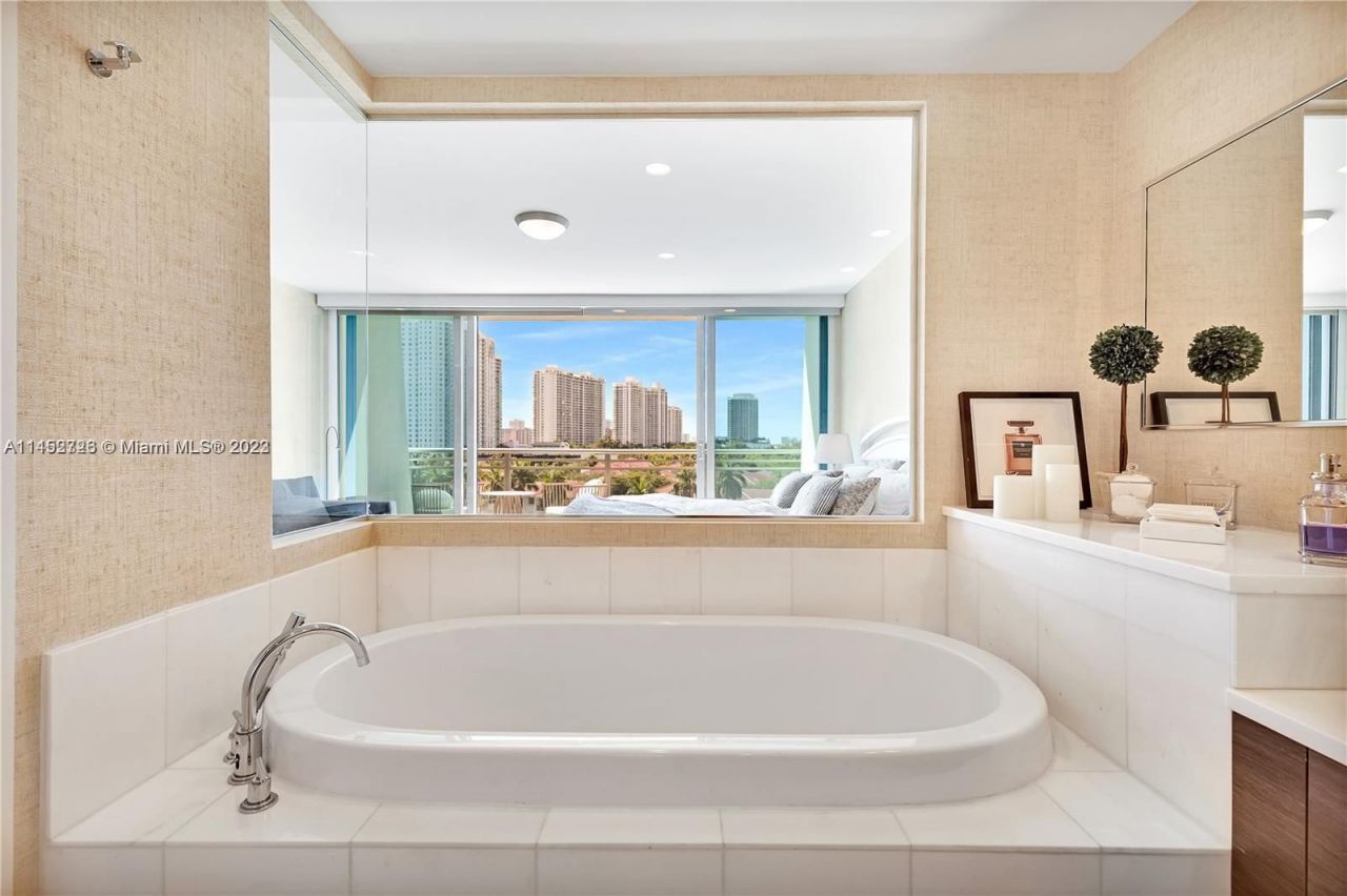 Квартира в Майами, США, 110 м² - фото 15