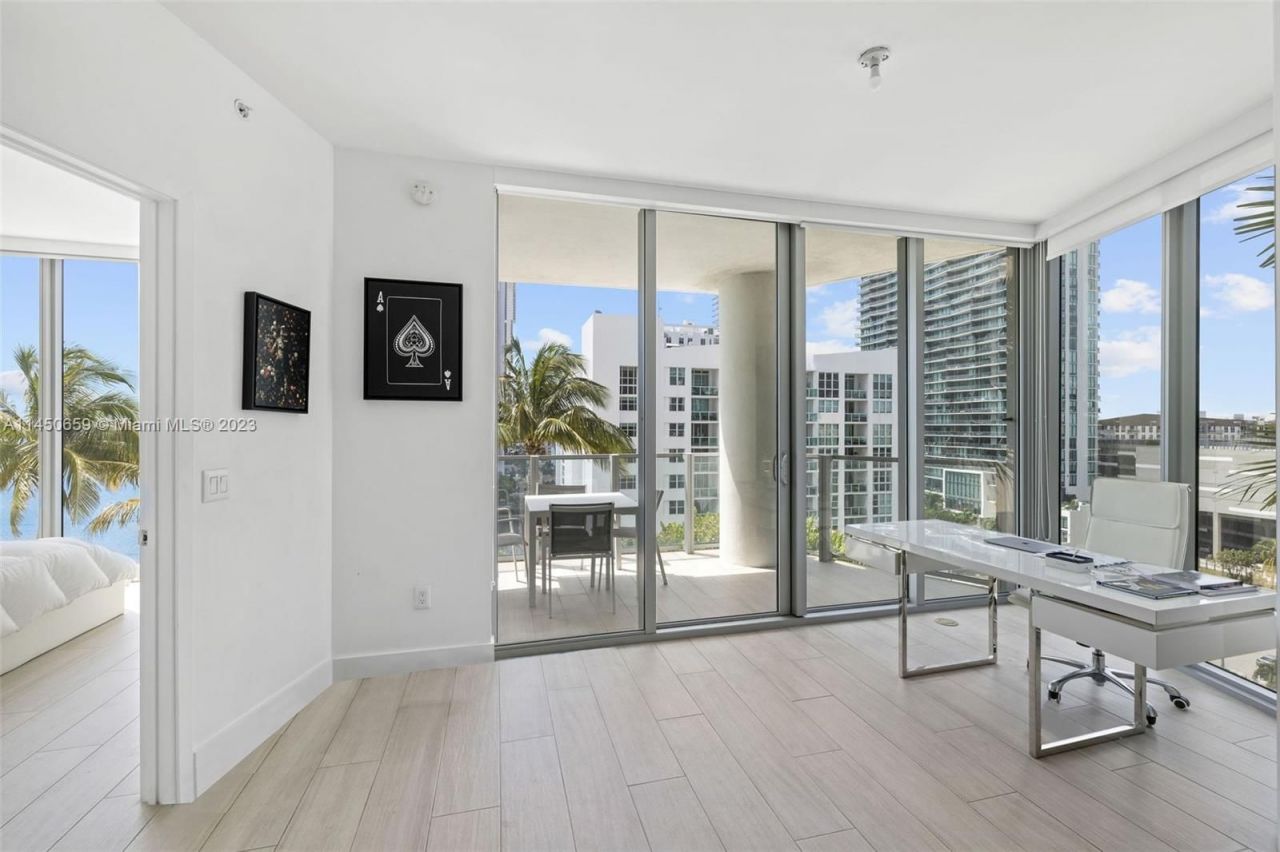 Квартира в Майами, США, 85 м² - фото 10