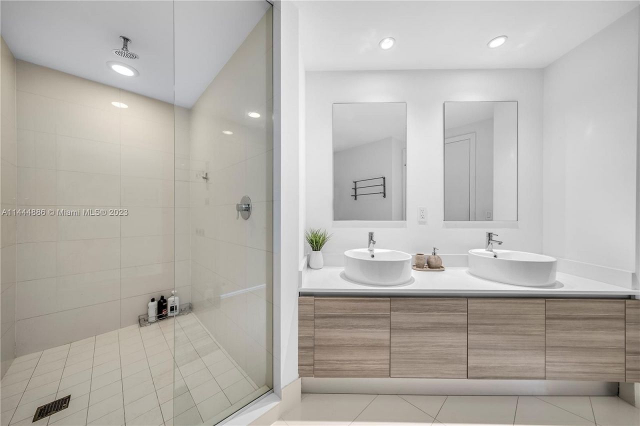 Квартира в Майами, США, 100 м² - фото 15