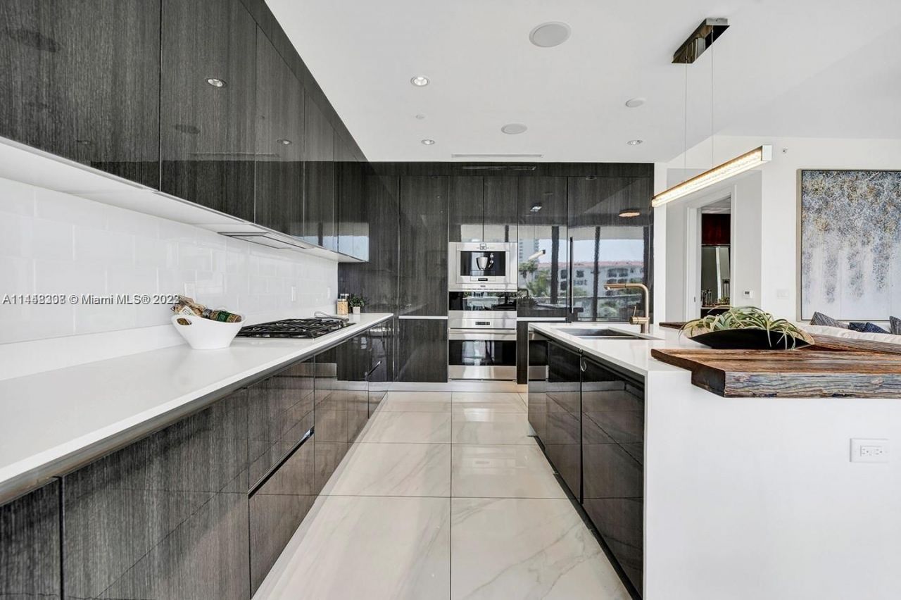 Квартира в Майами, США, 220 м² - фото 6