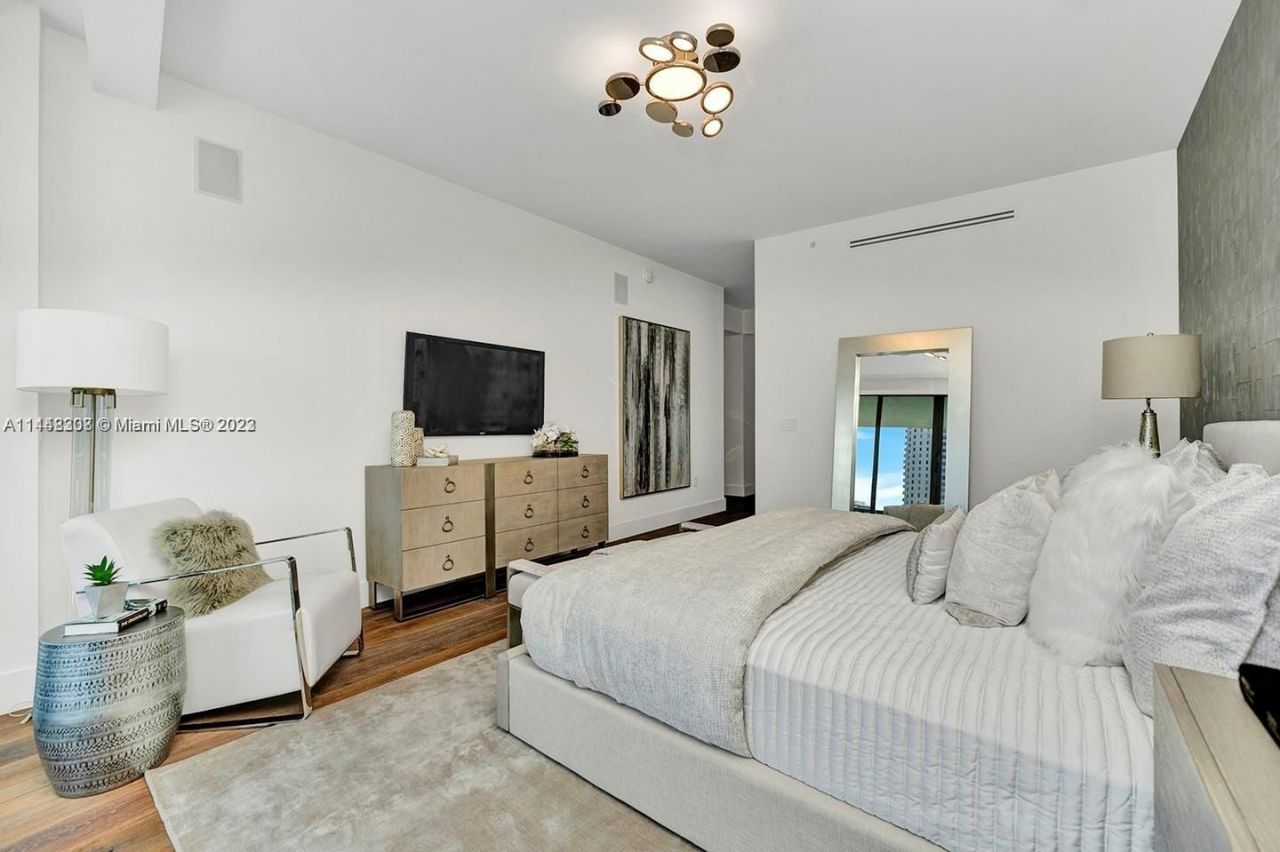 Квартира в Майами, США, 220 м² - фото 7