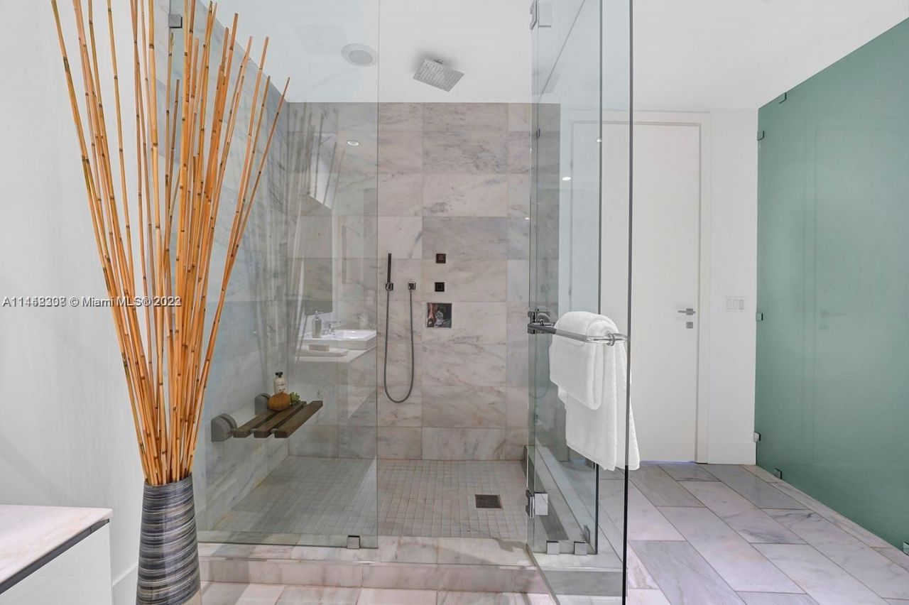 Квартира в Майами, США, 220 м² - фото 10