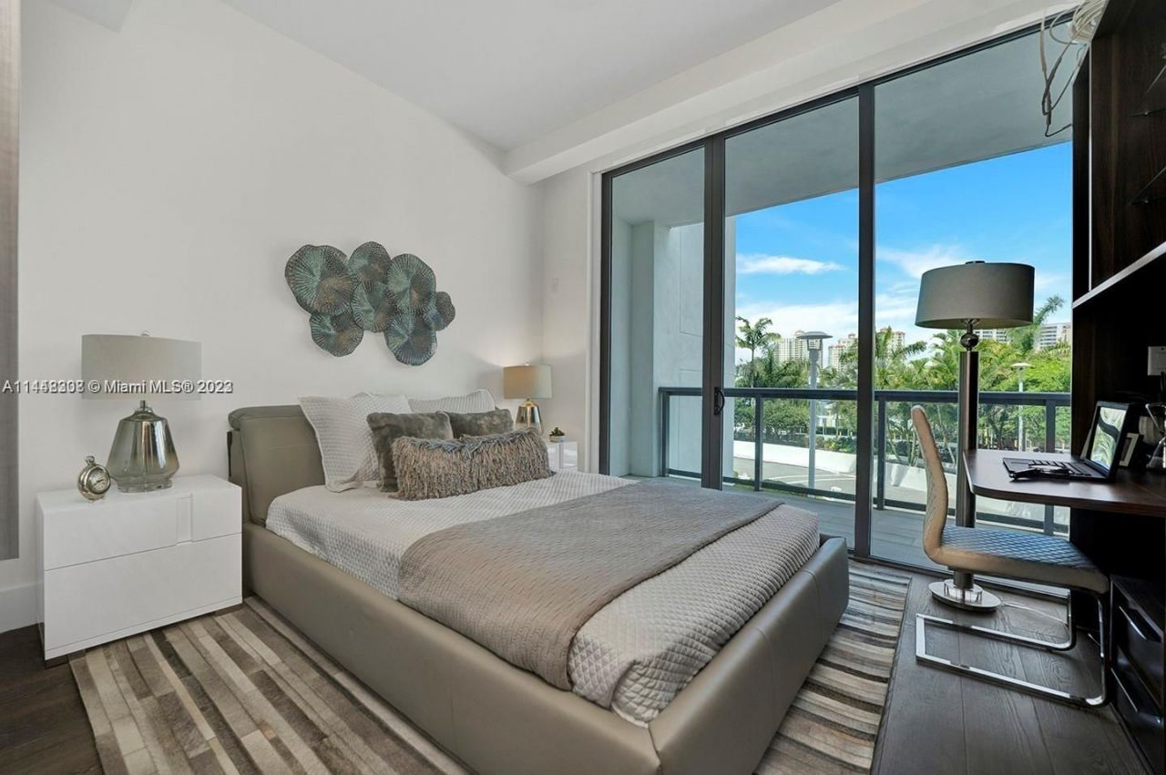 Квартира в Майами, США, 220 м² - фото 11