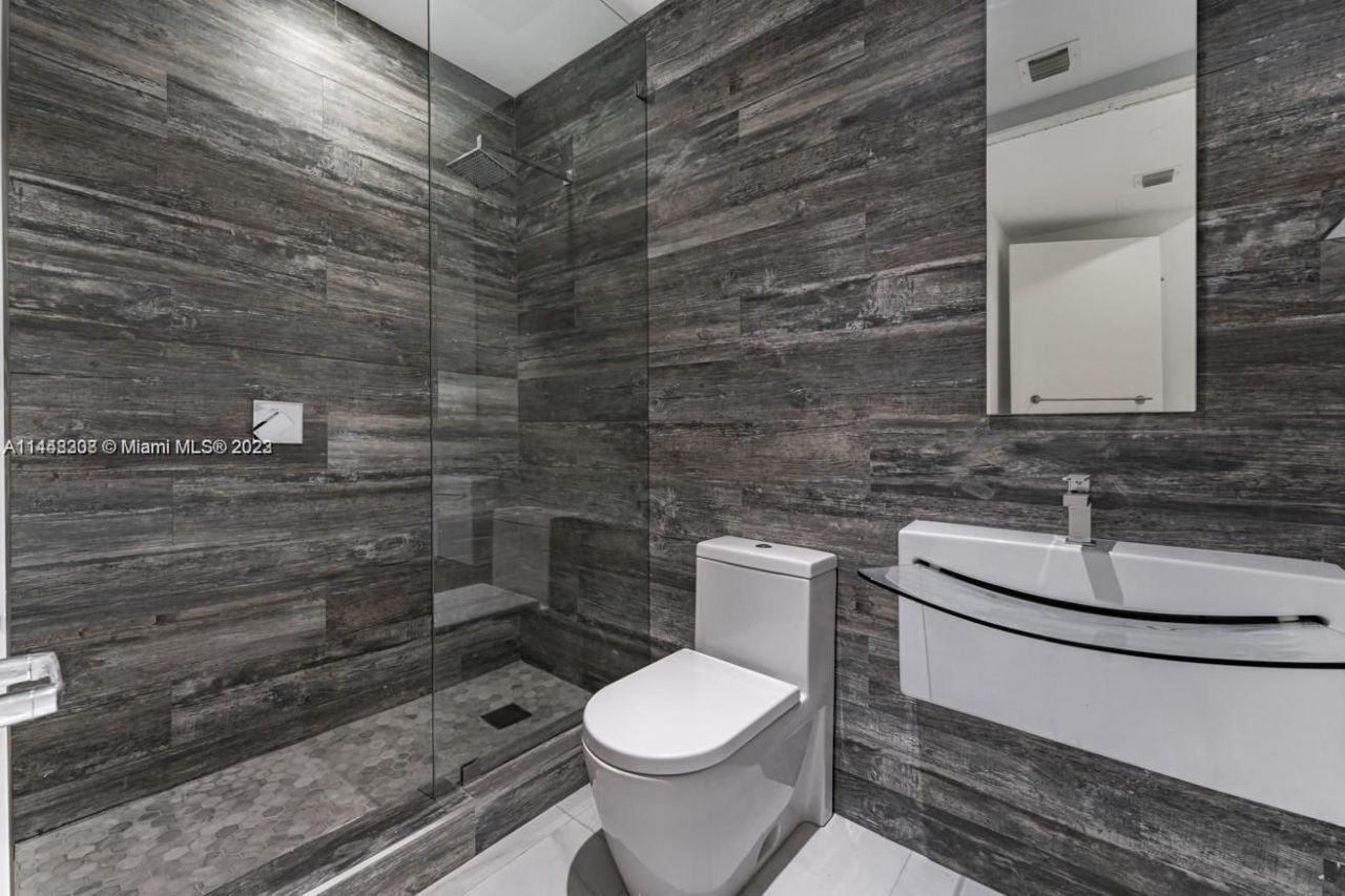 Квартира в Майами, США, 220 м² - фото 17