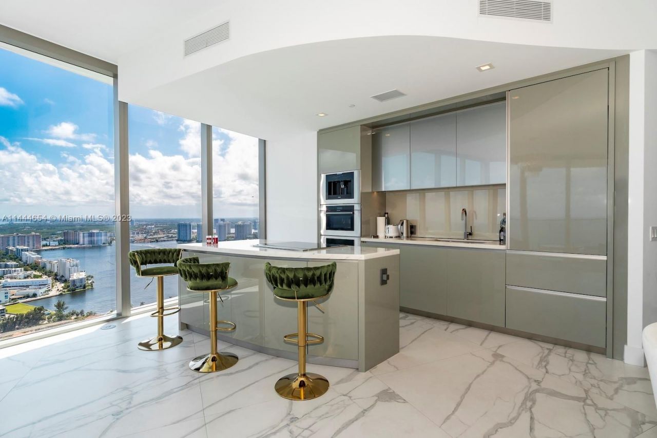 Квартира в Майами, США, 150 м² - фото 4