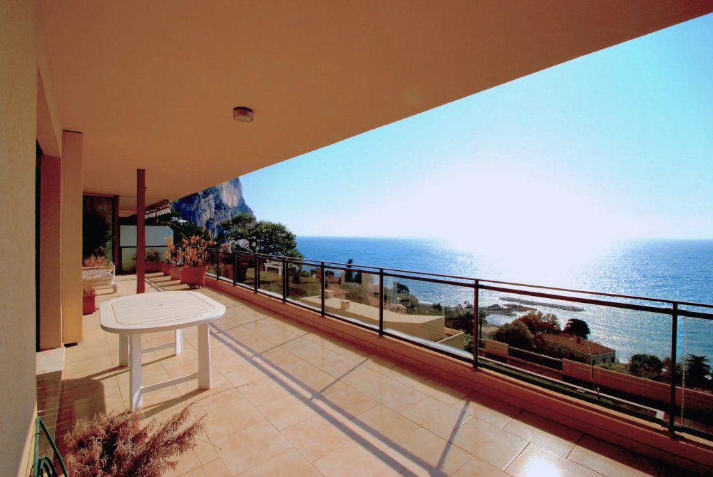 Апартаменты в Больё-сюр-Мер, Франция, 106 м² - фото 2