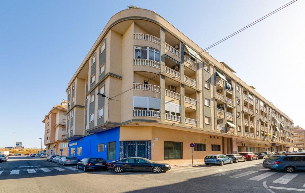 Апартаменты в Торревьехе, Испания, 58 м² - фото 1