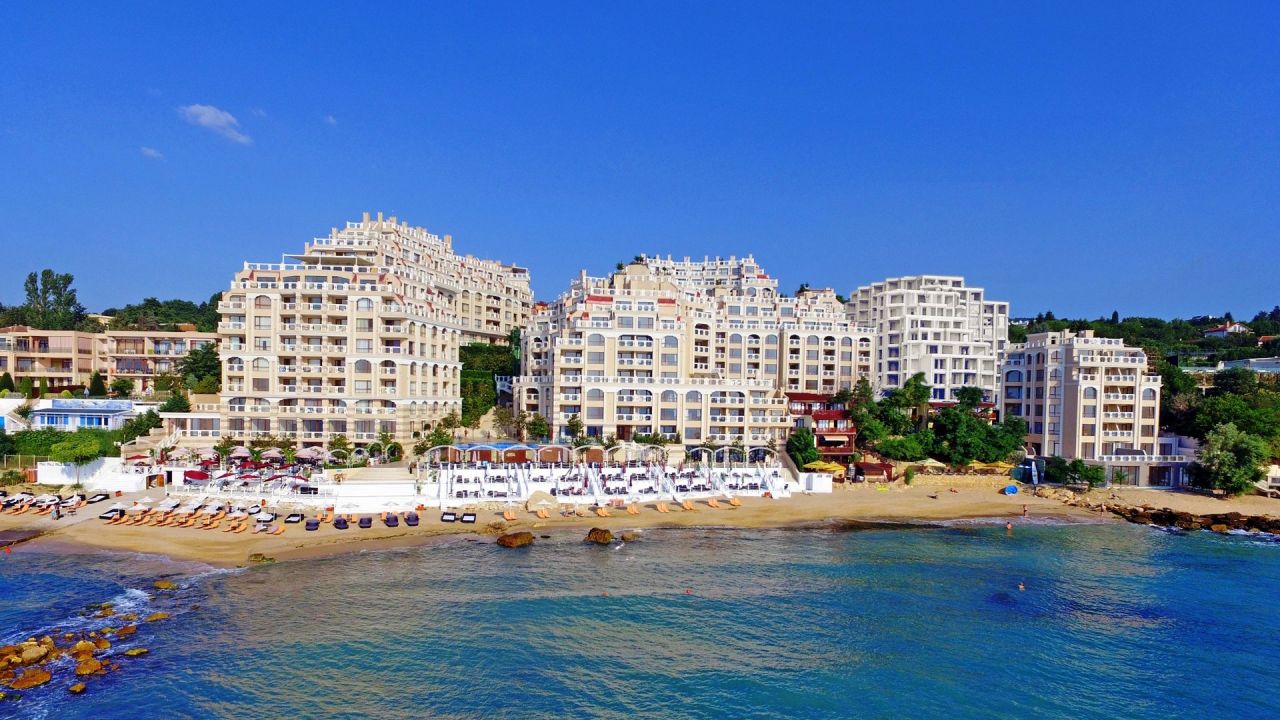 Квартира в Варне, Болгария, 65 м² - фото 1